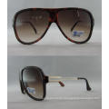 New Design Customized Design Fashion Glass Modern Sunglasses P01018